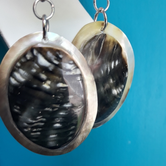Round Drop Earrings Shell Mother of Pearl Jewelry - Picture 11 of 14